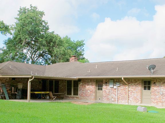 5th image of 1127 Lakeview Dr