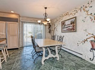 3 Colony Ct, Parsippany, NJ 07054