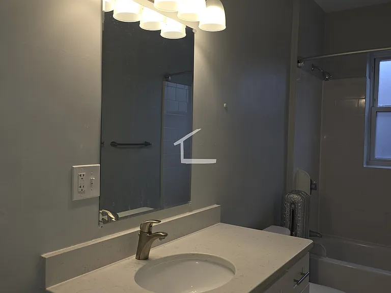 116 Winthrop Rd #5 — Photo 16