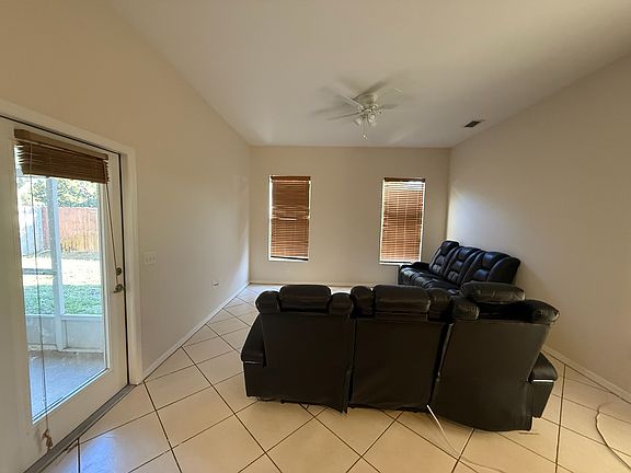 4th image of 510 Bella Vista Dr