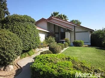 1st image of 160 N Club House Way