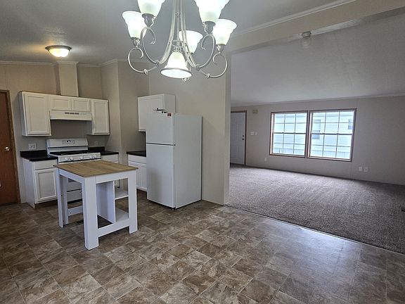 5th image of 16430 Park Lake Rd Lot 106
