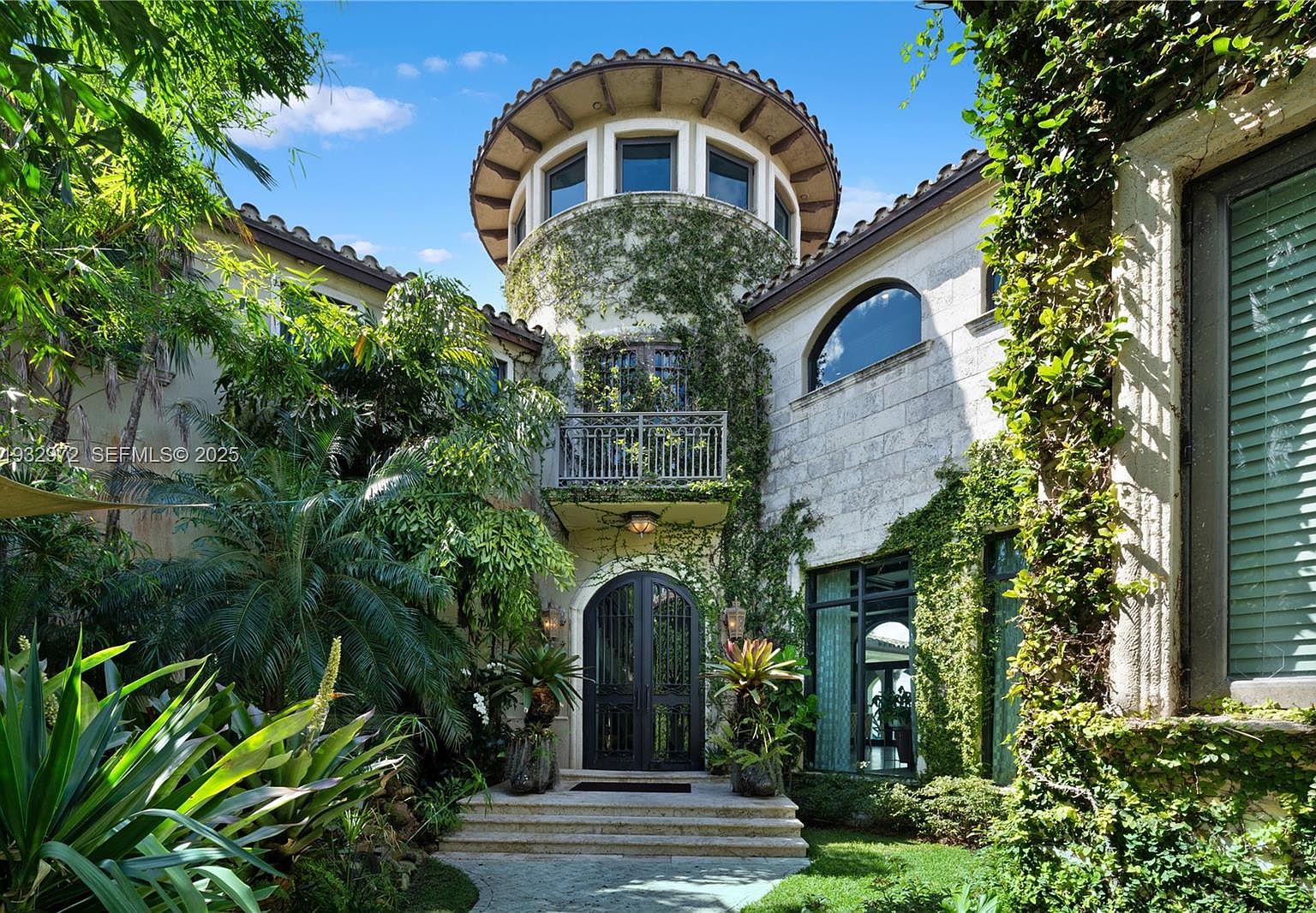 ビューティーワールド2 10330 W Broadview Dr, Bay Harbor Islands, FL 33154 | MLS