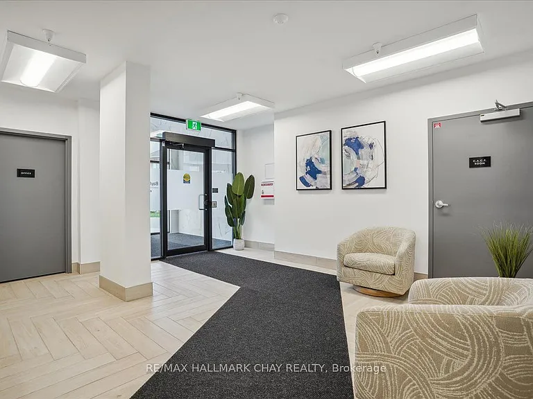 30 Hanmer St W #203 — Photo 4