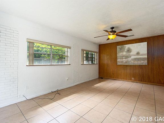 4th image of 4242 NW 19th St