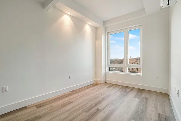 Rented by Brooklyn Group | media 9