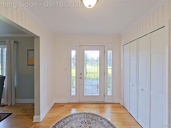 3rd image of 2427 Karen Dr