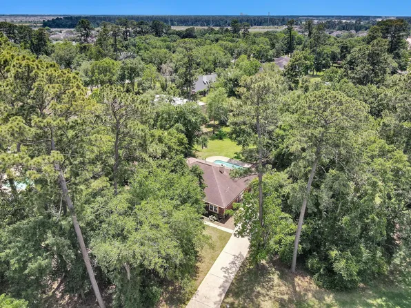 22707 Trailwood Ln, Tomball, TX 77375