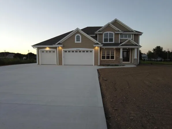 N91W27654 North Red Fox RUN, Pewaukee, WI 53072