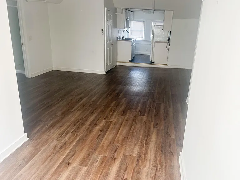 2316 W End Ave #301 — Photo 4