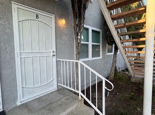 1031 N Banning Blvd APT B, Wilmington, CA 90744