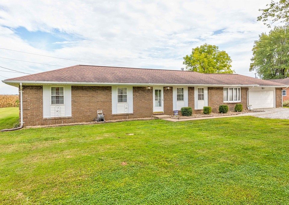 1st image of 819 N County Road 575 W