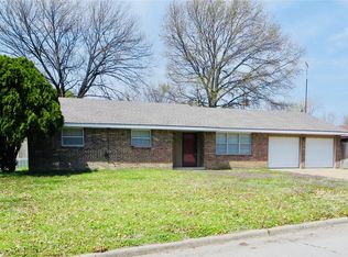515 S Barclay Ave, Dewey, OK 74029