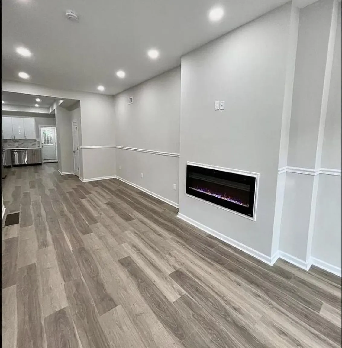 3 bed, 2.5 bath, 1654 sqft, $1,950 — Photo 1