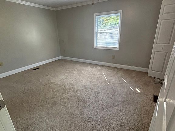 5th image of 1400 N Enota Ave NW