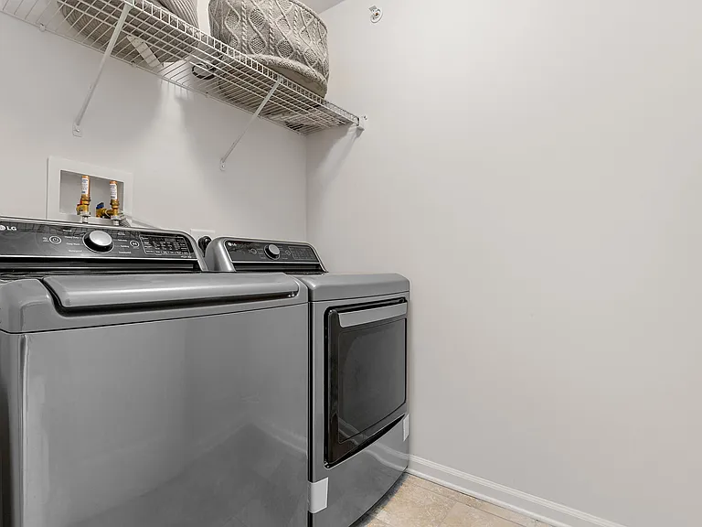 30 Magnolia Dr #30 — Photo 32