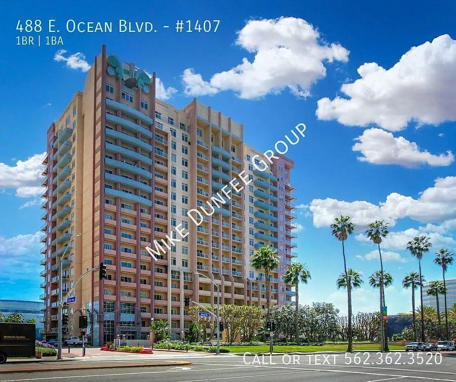 Spacious One Bedroom Condo in Downtown Long Beach — Photo 1