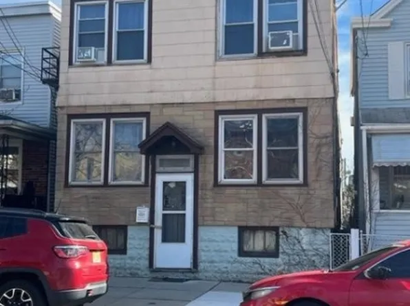 314 High St, Elizabeth City, NJ 07202