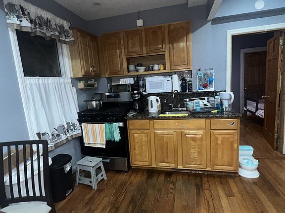 2nd image of 89-38 183rd St #1