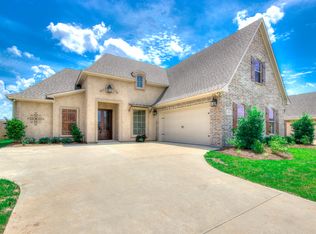 718 Dumaine, Bossier City, LA 71111