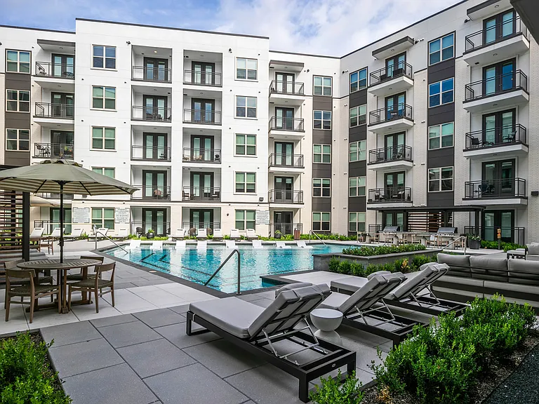 Sparkling hotel-inspired pool