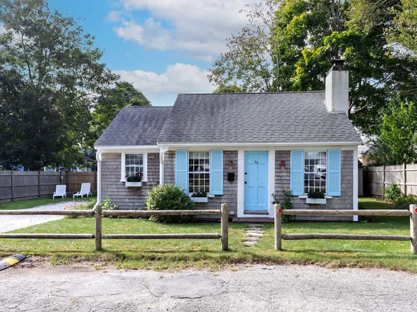 35 Alden Way, Hyannis, MA 02601