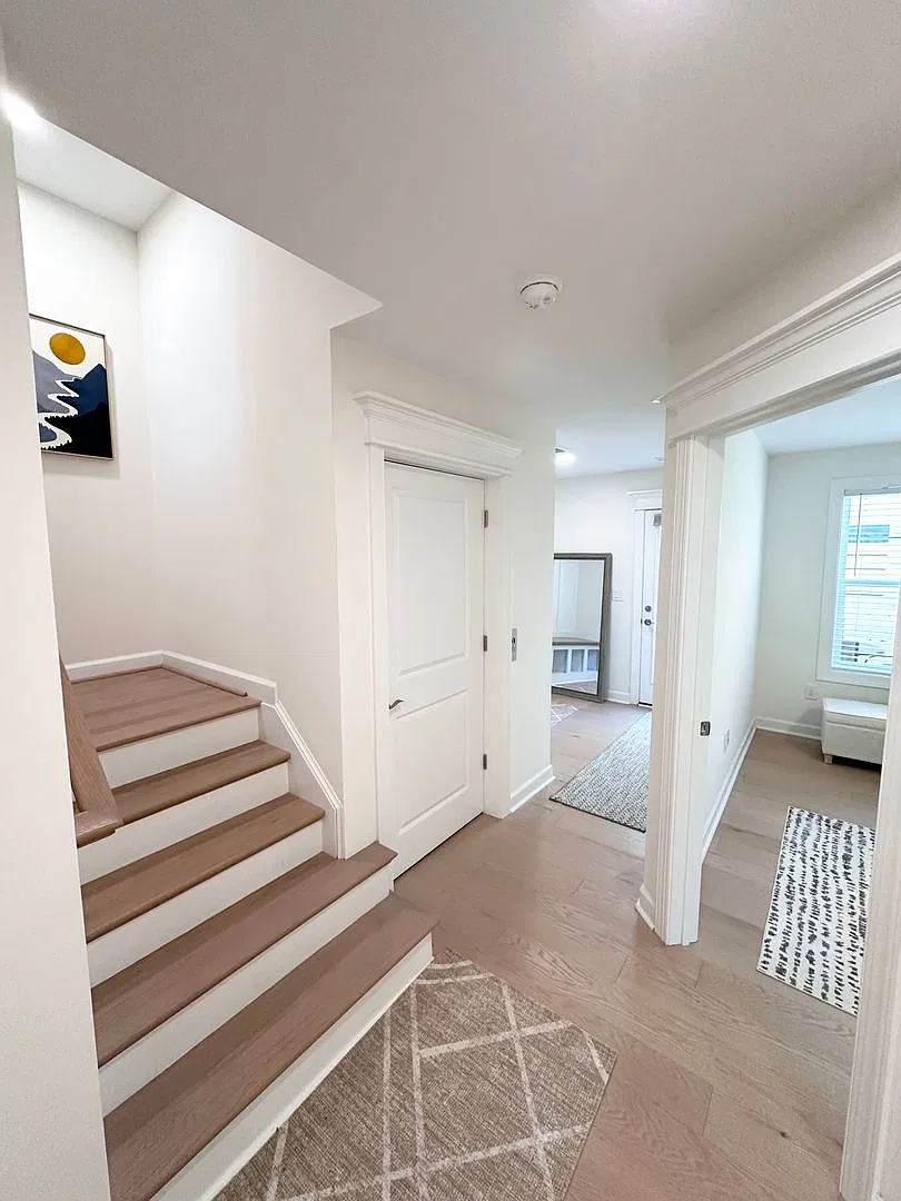 2024 Built | Fully Furnished Modern Oceanfront Home — Photo 3