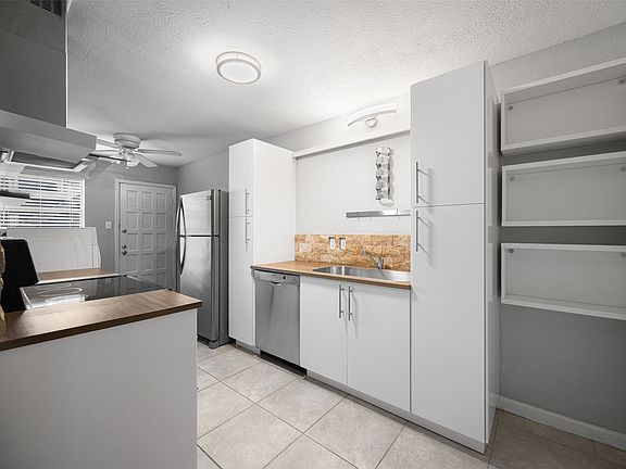 5th image of 5105 Skillman St APT 120