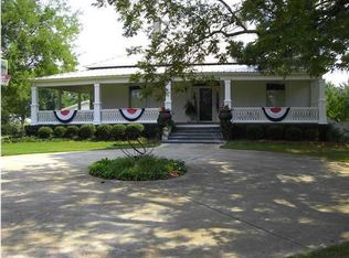 1204 4th St SE, Childersburg, AL 35044
