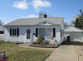 617 Brentwood Dr, West Burlington, IA 52655
