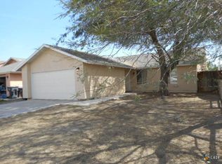 408 Silverado Trl, Imperial, CA 92251