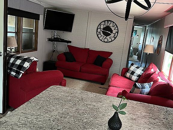 Living room to hallway 