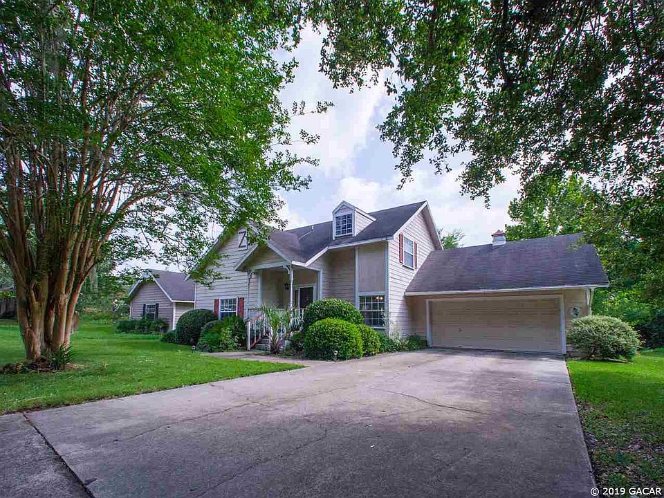 1st image of 3707 NW 84th Dr