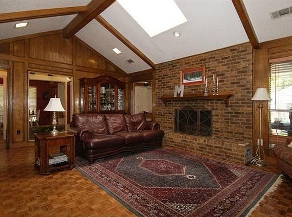 2nd image of 2805 Crow Valley Trl