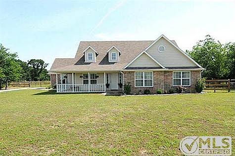 2nd image of 3211 Teri Ct