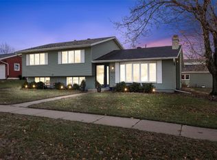 1575 26th Ave, Marion, IA 52302