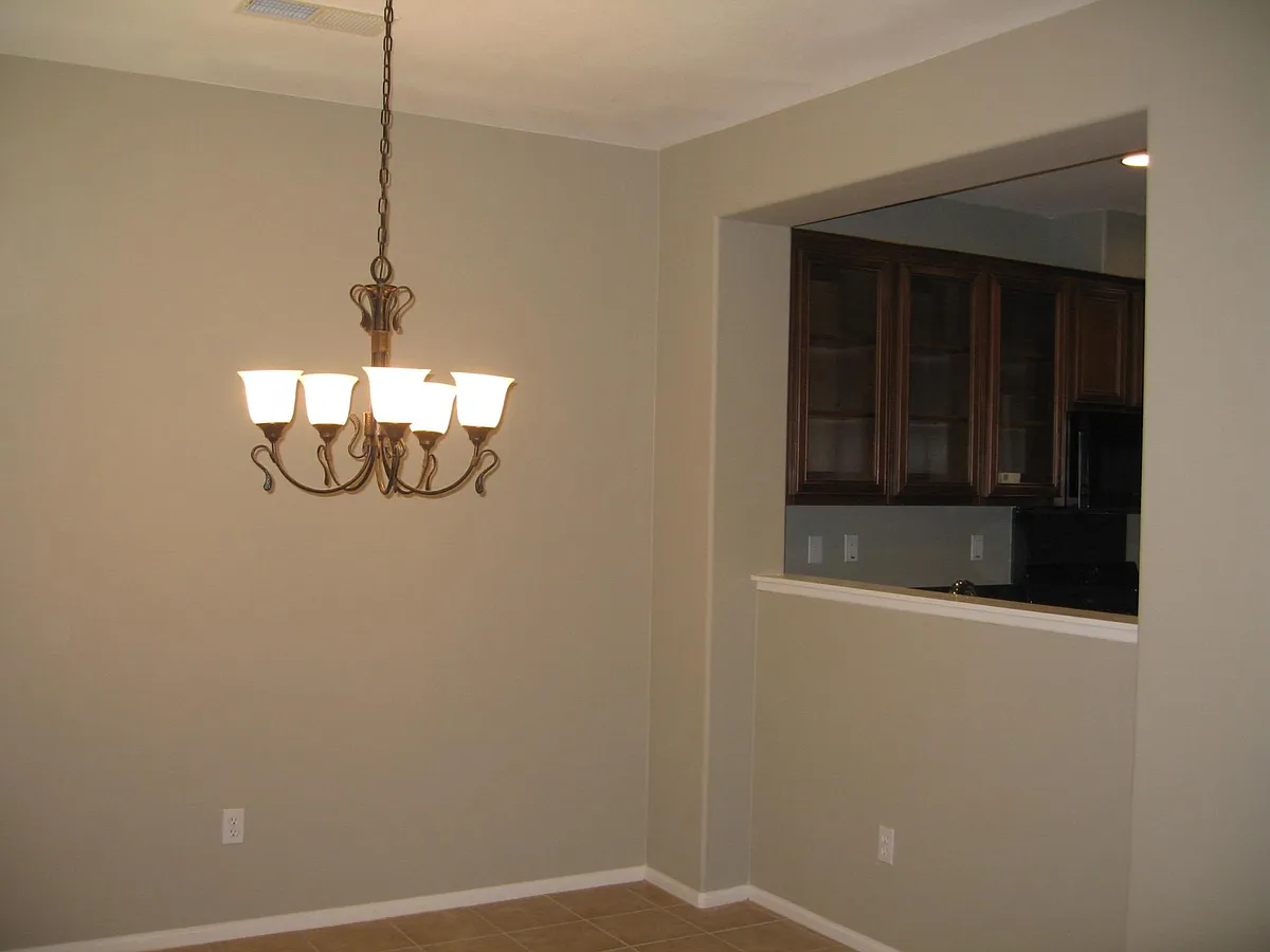 Building Photo - 26279 Iris Ave #B