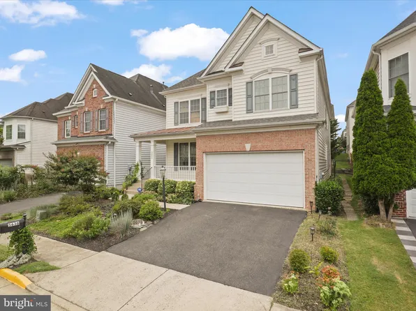 5638 Kertscher Ter, Centreville, VA 20120