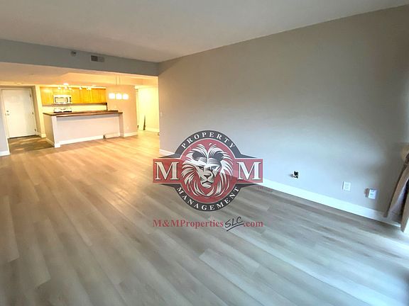 3rd image of 3125 E Kennedy Dr #703-965