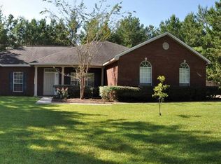 1905 Oakcrest Ln, Southport, FL 32409