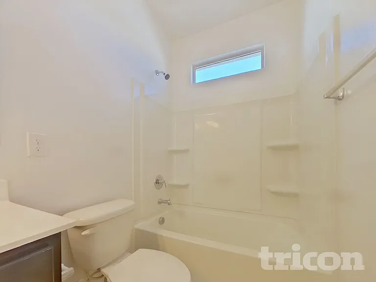 31026 W Earll Dr — Photo 16