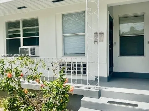 3 Santillane Ave #2, Coral Gables, FL 33134