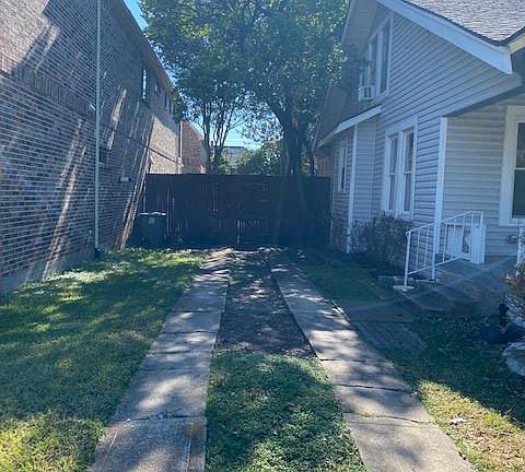 3rd image of 5942 Velasco Ave