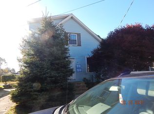 68 Jean St, Acushnet, MA 02743