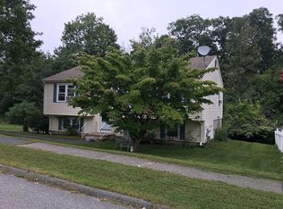 50 Parsons Hill Dr, Worcester, MA 01603
