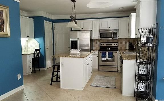 4th image of 3101 Laurelwood Dr