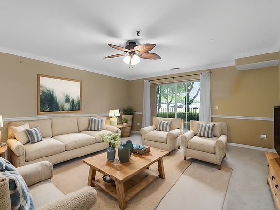 2nd image of 121 Hunt Club Dr #0