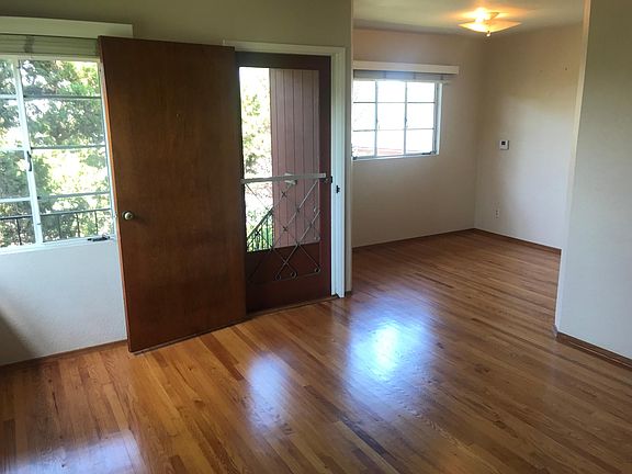 4th image of 8415 Lemon Ave