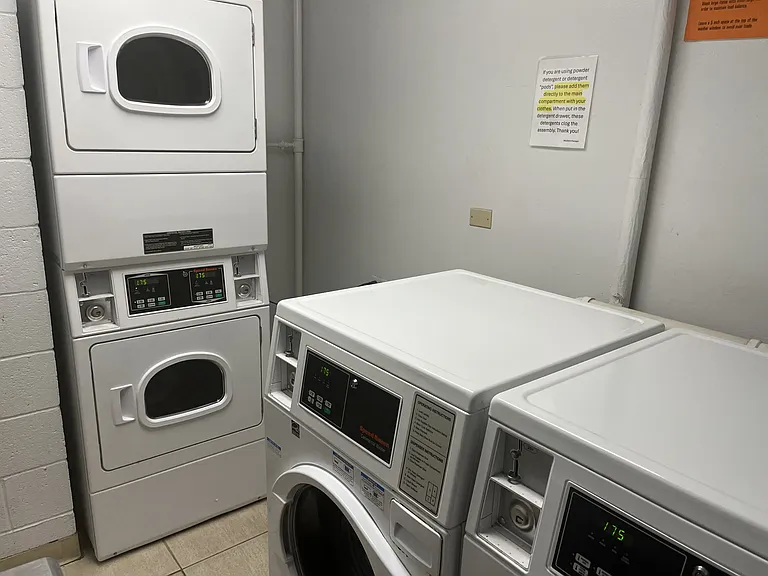 13th floor laundry room