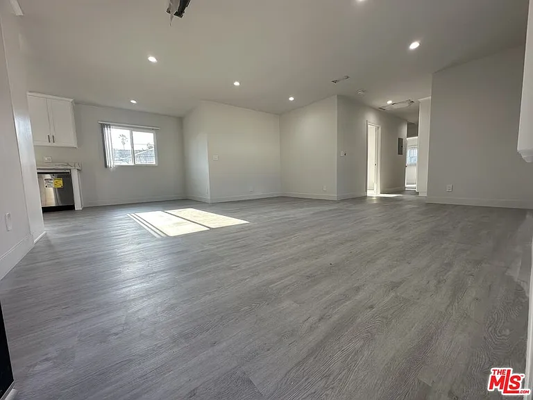 1145 S Holt Ave #8 — Photo 2